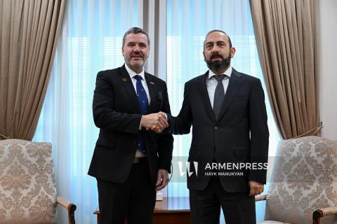 Armenian and Slovenian FMs hold joint press conference