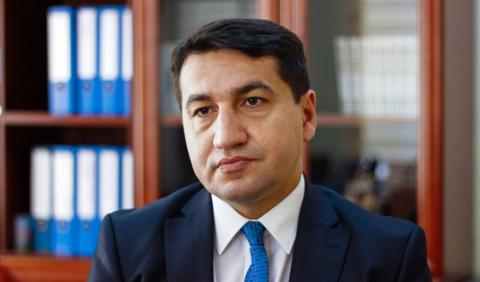 Հաջիևն անդրադարձել է Հայաստանի հետ առևտրային կապերին, տարածաշրջանային հաղորդակցությունների զարգացմանը, խաղաղության տնտեսական օգուտներին