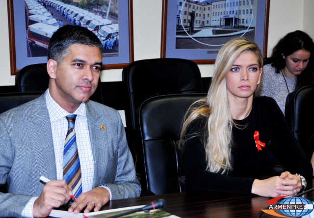 Vera Brezhneva, Viney Patrick Saldana