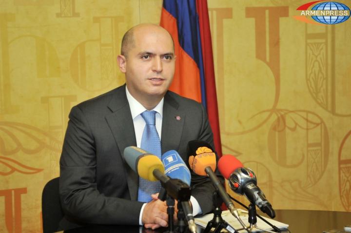 Արմեն Աշոտյան