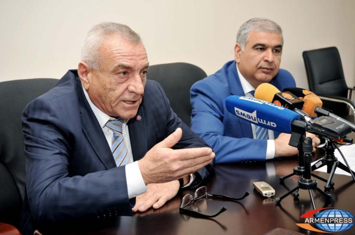 Serzhik Srapionyan, Firdus Zaqaryan