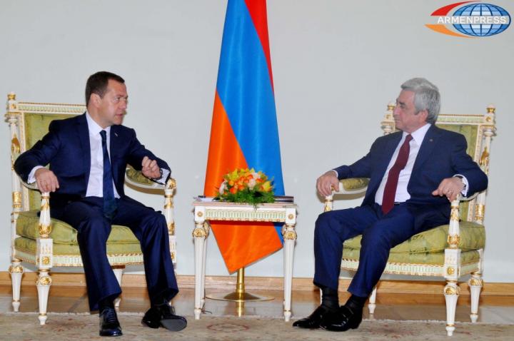 Serzh Sargsyan, Dmitri Medvedev