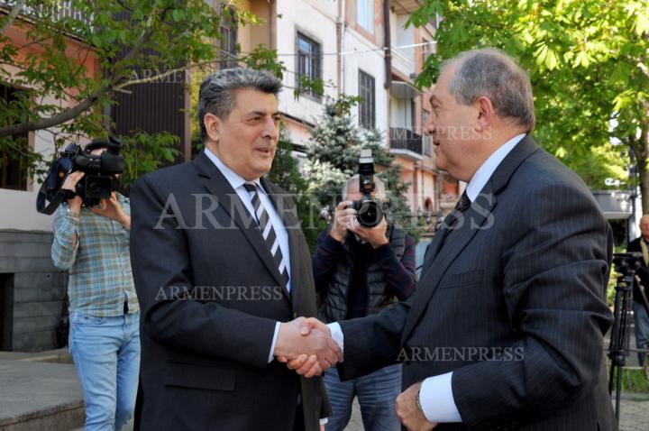 Stepan Demirchyan, Armen Sargsyan