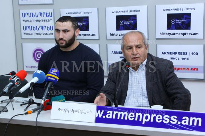 Սիմոն Մարտիրոսյան, Փաշիկ Ալավերդյան