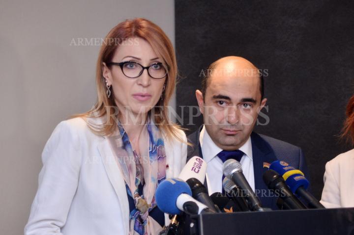 Մանե Թանդիլյան,Էդմոն Մարուքյան