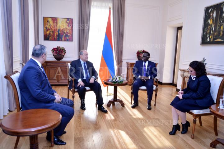 Armen Sarkissian, Nukpo Kleman Kikin