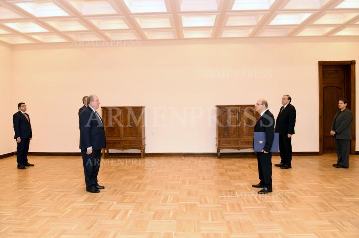 Armen Sarkissian, Noukpo Clement Kiki