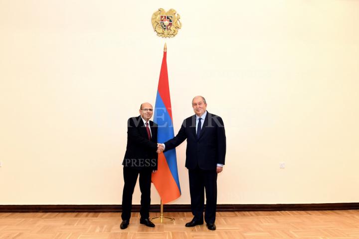 Armen Sarkissian, Noukpo Clement Kiki