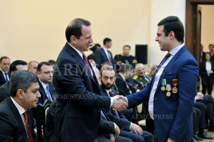 Davit Tonoyan, Gor Darmanyan