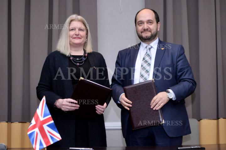 Judit Farnuort, Araik Harutyunyan