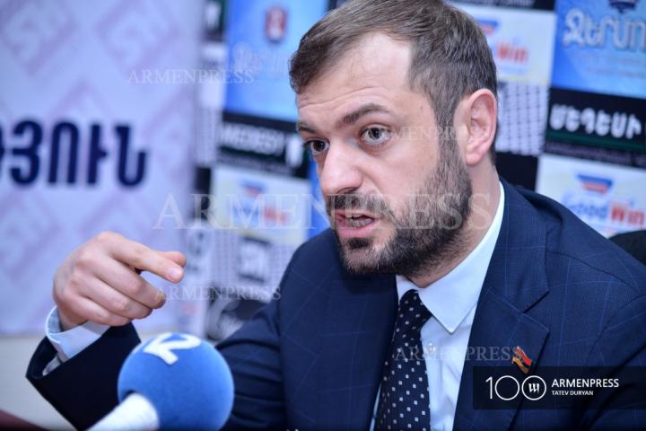 Геворк  Папоян