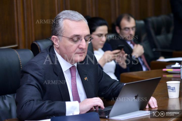 Զոհրաբ Մնացականյան