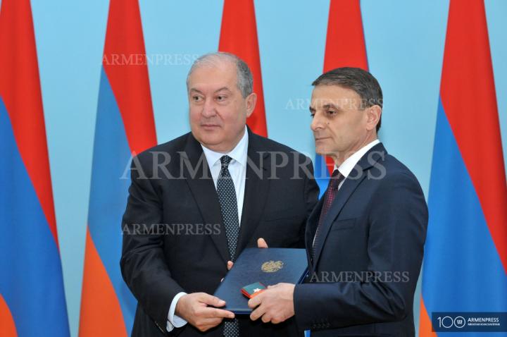Armen Sarkissian, Valeriy Osipyan