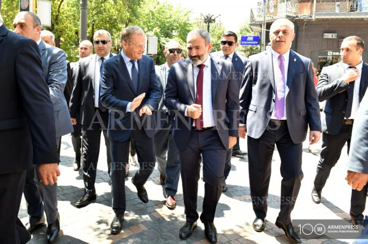 Դոնալդ Տուսկ, Նիկոլ Փաշինյան