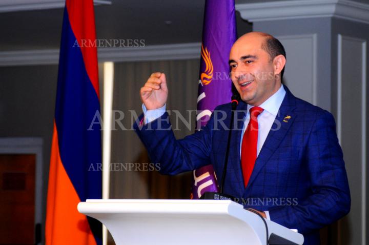Le 4e anniversaire de la création du parti «Arménie lumineuse»
