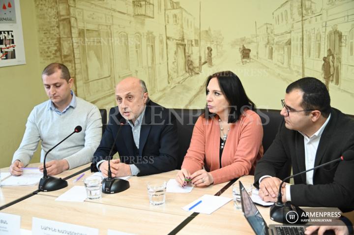 Conférence de presse sur le sort du bâtiment historique et 
culturel du 23, rue Aram