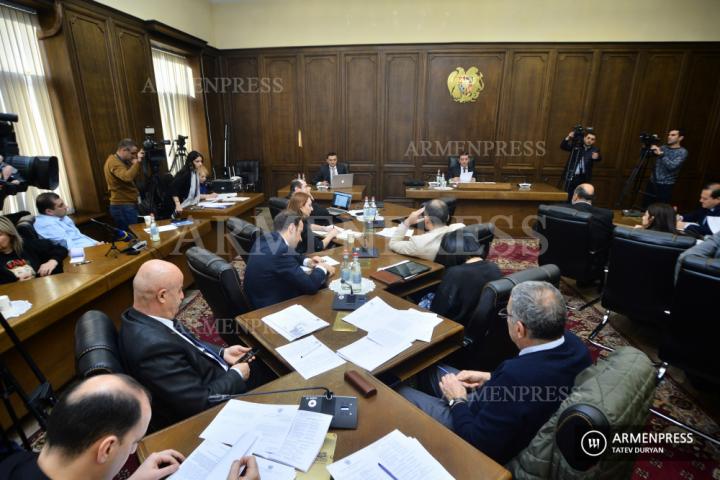 Séance de la Commission permanente des affaires 
économiques de l'Assemblée nationale