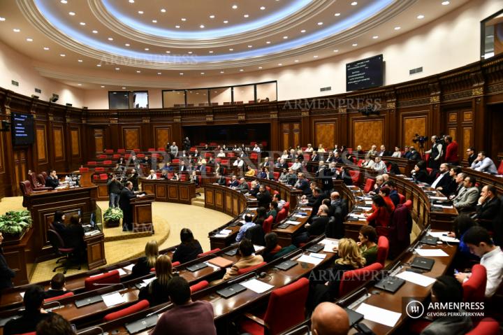 Auditions parlementaires sur les modifications législatives dans 
le domaine des services de médias audiovisuels