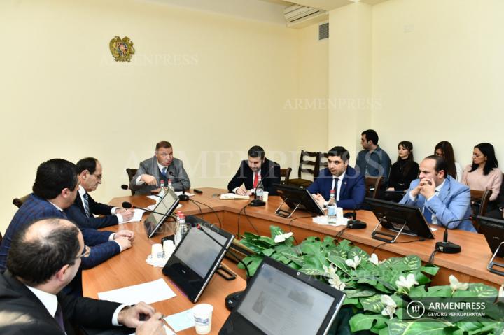 Séance  de la Commission permanente des questions régionales 
et de l'intégration eurasienne
