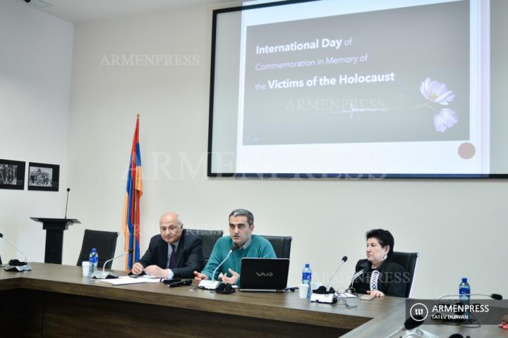 Séance consacrée au 75e anniversaire de la libération du camp  
d'Auschwitz  et de la fin de la Seconde Guerre mondiale
