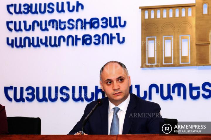 Conférence de presse de Gegham Kevorkian, chef de la
Commission pour la protection de la concurrence économique
