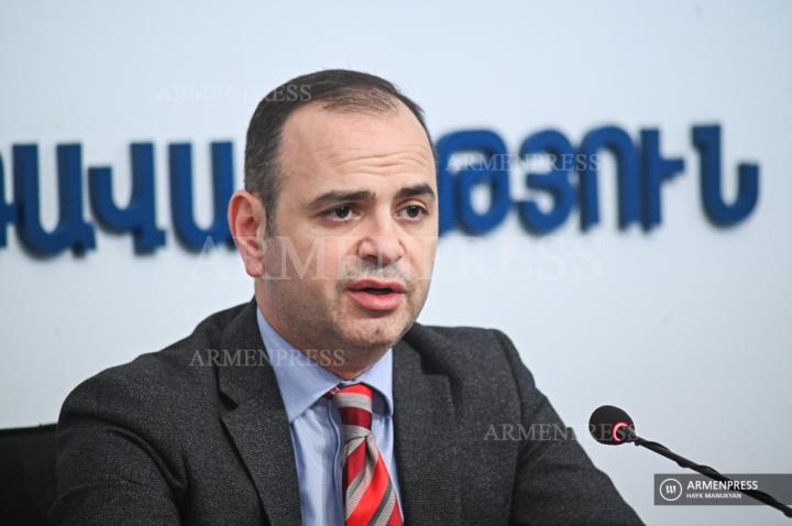 Conférence de presse du Commissaire aux Affaires de la 
Diaspora Zareh Sinanian