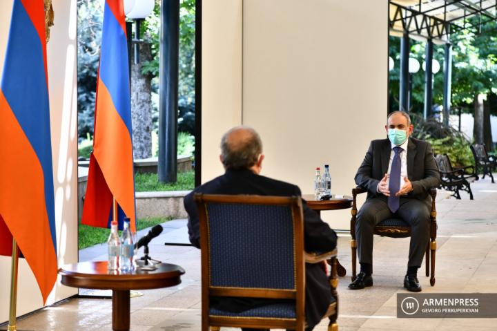Armen Sarkissian, Nikol Pashinyan