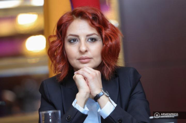 Ани Самсонян