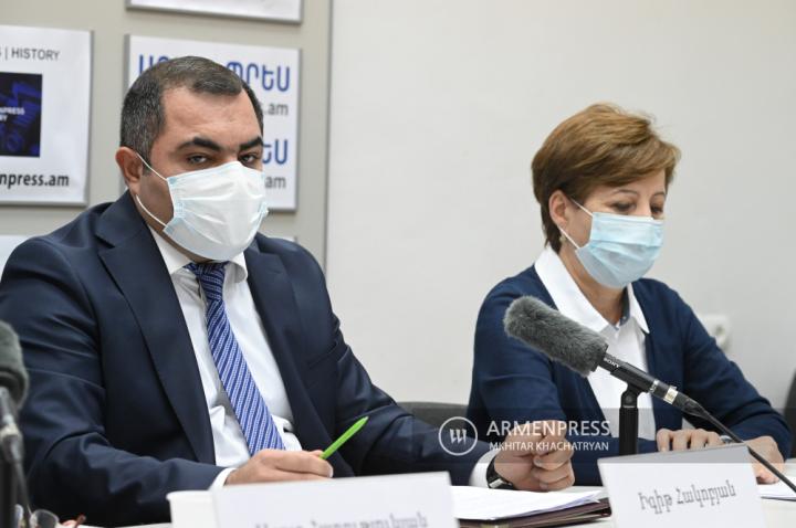 Igit Hakobyan, Alvard Arshakyan