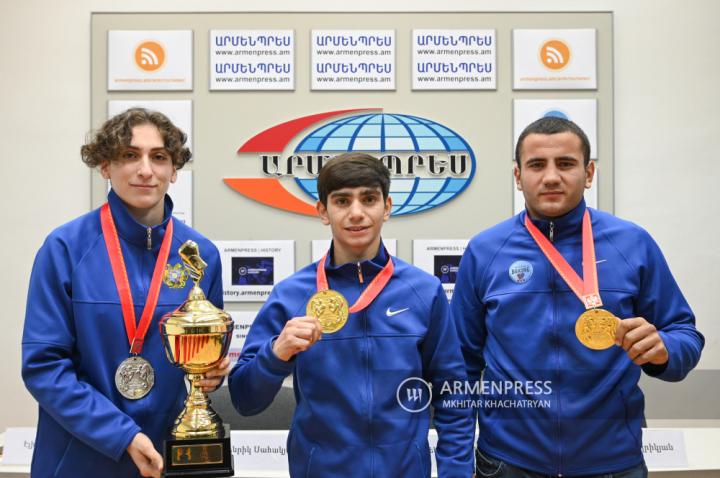Elida Kocharian, Henrik Sahakyan, Henrik Chxrikyan
