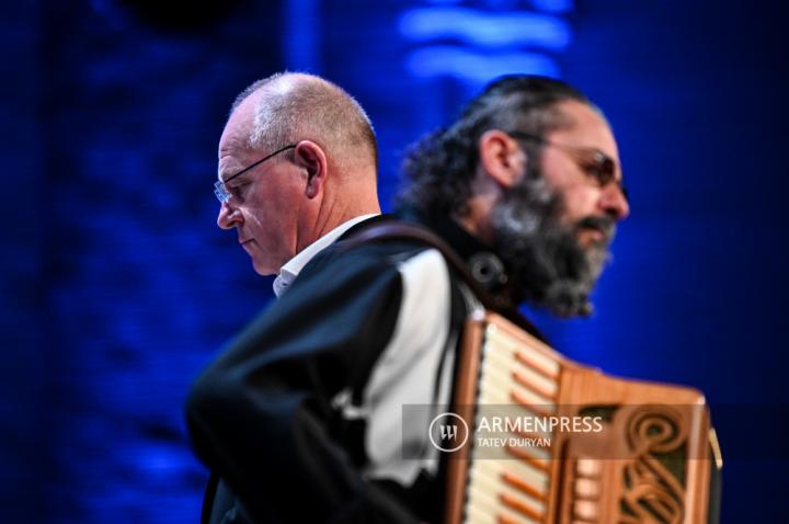 Ֆեդերիկո Մոնդելչի, Սիմոնե Զանկինի