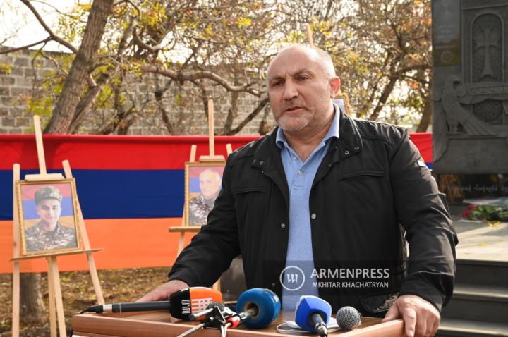 Карен Джалавян