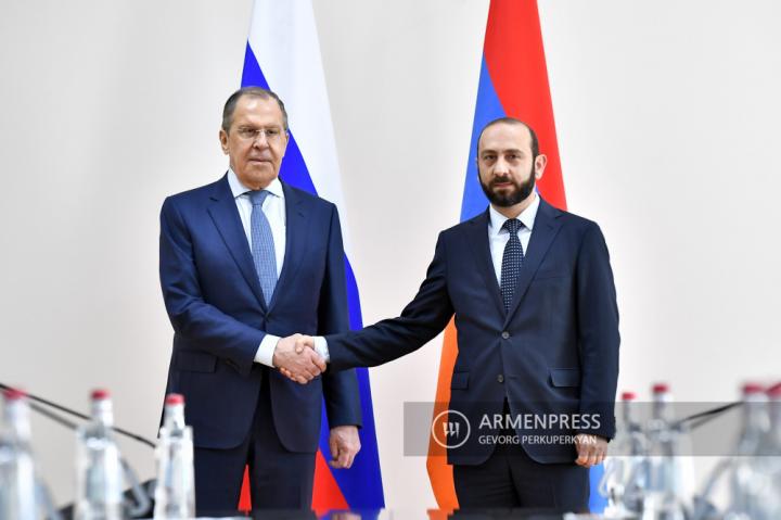 Sergey Lavrov, Ararat Mirzoyan