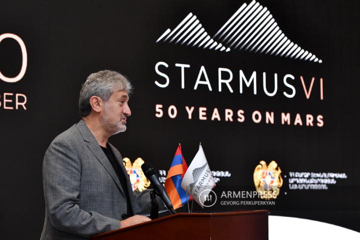 Conférence de presse du co-fondateur du Festival STARMUS VI 
Garik Israelian
