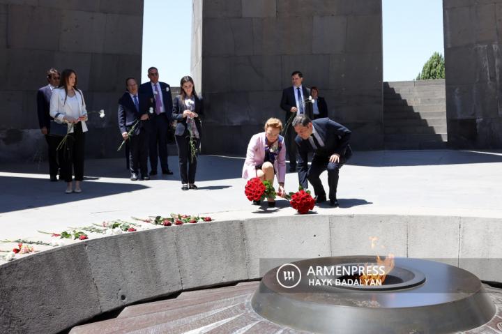 La Secrétaire Générale du Conseil de l'Europe a visité le 
Mémorial du Génocide arménien à Erevan
