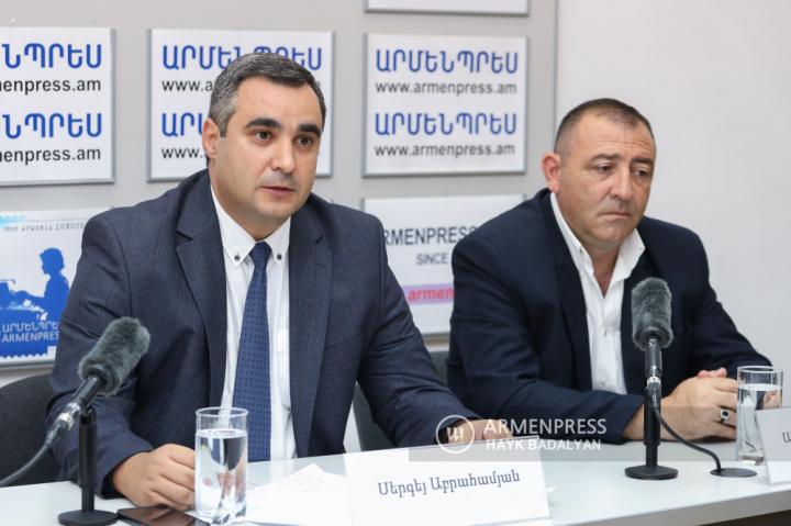 Press conference of Sergey Abrahamyan, Head of the 
Sports Promotion and Physical Discipline at the Ministry of 
Education, Science, Culture and Sports and referee Artur 
Hovhannisyan 