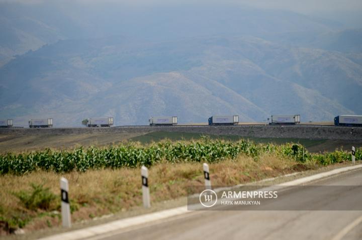 Колонна грузовиков с гуманитарной помощью, 
предоставленной Арцаху рядом регионов Франции, 
добралась до Лачинского коридора