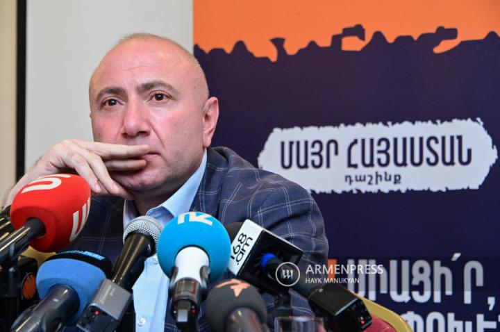 Press conference of Andranik Tevanyan, Yerevan mayoral 
candidate representing Mother Armenia bloc 