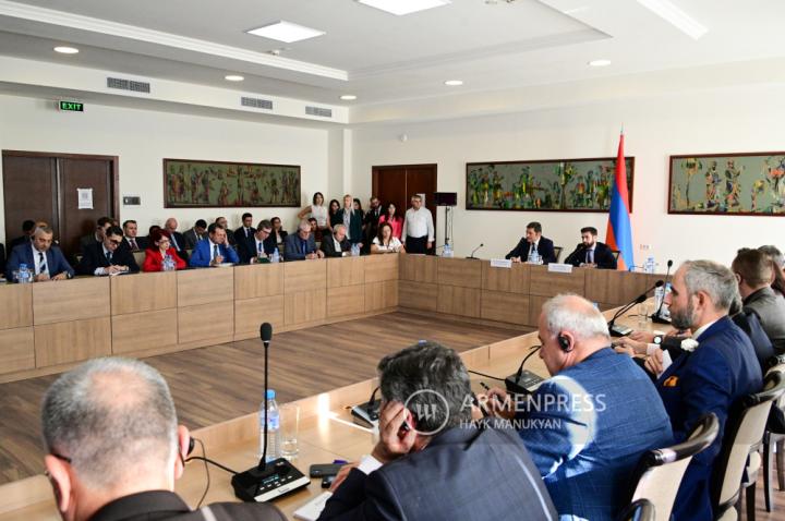 В МИД состоялась встреча с представителями 
аккредитованного в Армении дипломатического 
корпуса