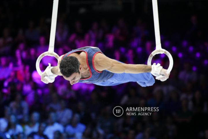 Belçika'nın Antwerp kentinde düzenlenen Dünya Jimnastik 
Şampiyonası: Çubuklar, halkalar