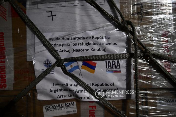 Arjantin, Dağlık Karabağ'da zorla yerinden edilen insanlara 
insani yardım gönderdi
