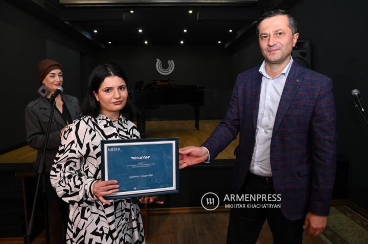 Vazgen Sarkisyan edebiyat yarışmasının ödül töreni