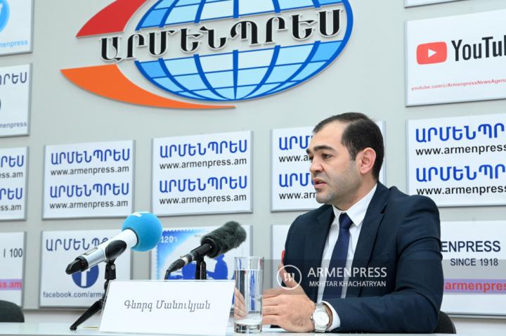 Կադաստրի կոմիտեի ղեկավարի տեղակալ Գևորգ 
Մանուկյանի ասուլիսը

