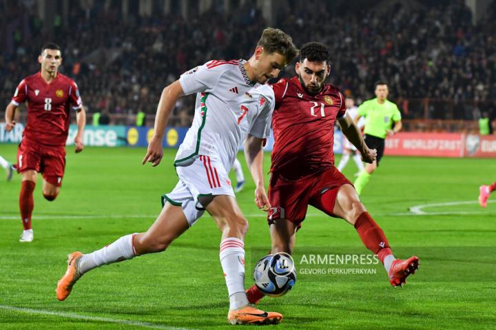 Avrupa Futbol Şampiyonası ön eleme turun Ermenistan-
Galler maçı