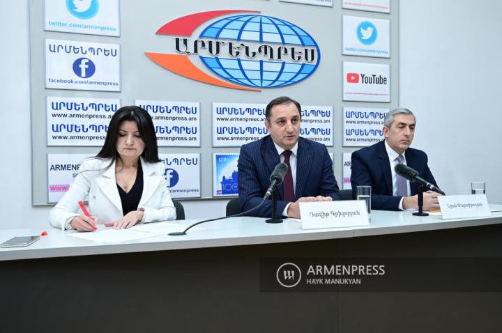 Press conference of Davit Grigoryan, First Deputy Chairman 
of the Urban Development Committee and Nshan 
Martirosyan, Head of the Department of Licensing 
