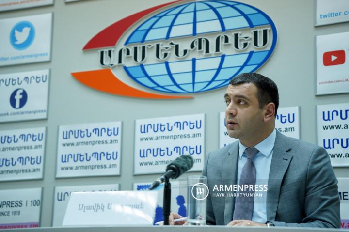 Ermenistan Sağlık ve İş Teftiş Kurulu Başkanı Slavik 
Sarkisyan'ın basın toplantısı