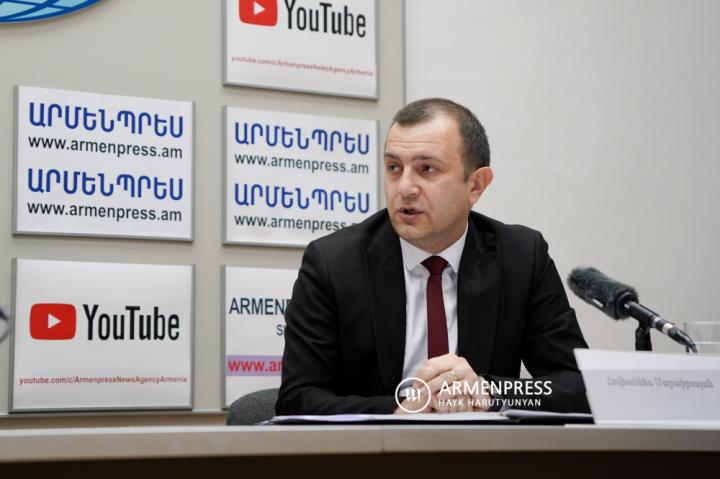 Ermenistan Doğa Koruma ve Zemin Denetleme Kurumu 
Başkanı Hovhannes Martirosyan'ın basın toplantısı