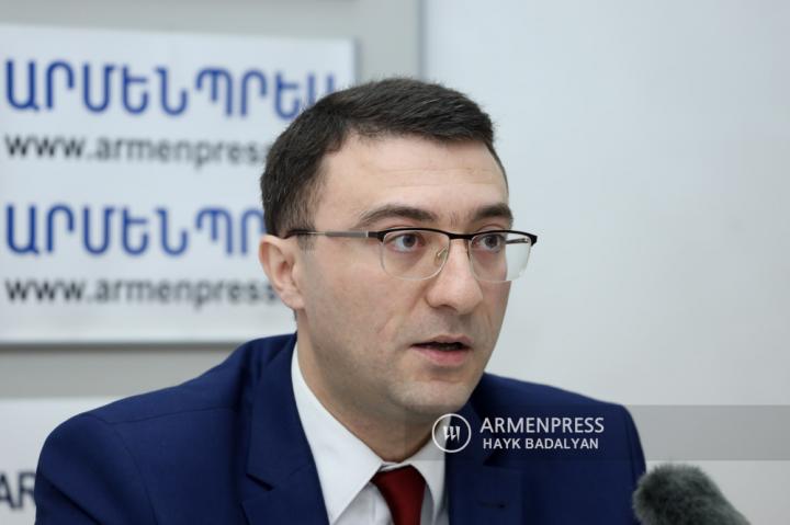 نشست
 خبری واغارشاک ماتیکیان؛ رئیس سازمان بازرسی 
آموزش و پرورش جمهوری ارمنستان