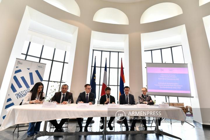  
کنفرانس مطبوعاتی اختصاصی افتتاح  روزهای فرانکوفونی 2024 
میلادی در ارمنستان