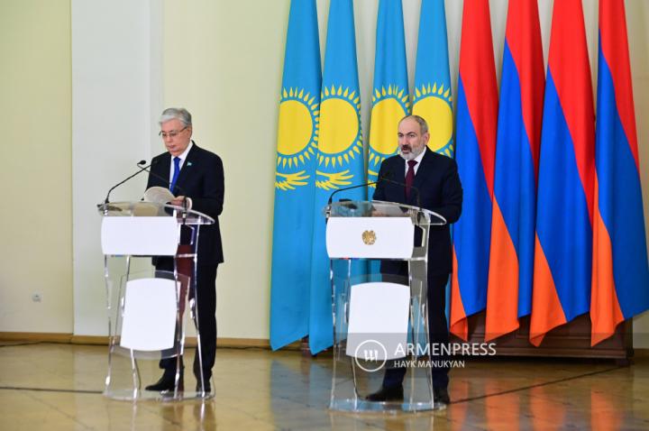 Declaración conjunta del primer ministro de Armenia y 
presidente de Kazajstán